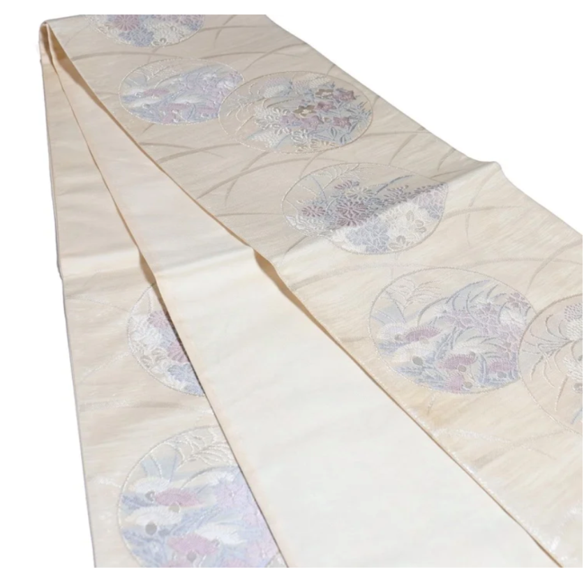 Obi: Floral Pattern, Autumn Grass Pattern, Fashionable Cream Color