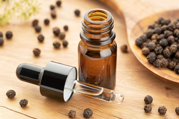 Pure Organic Black Pepper Essential Oil - 100% Natural